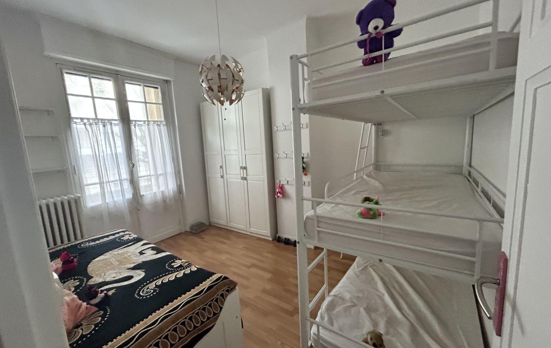 BOUTIN MATTHIAS : Appartement | ARCACHON (33120) | 46 m2 | 950 € 